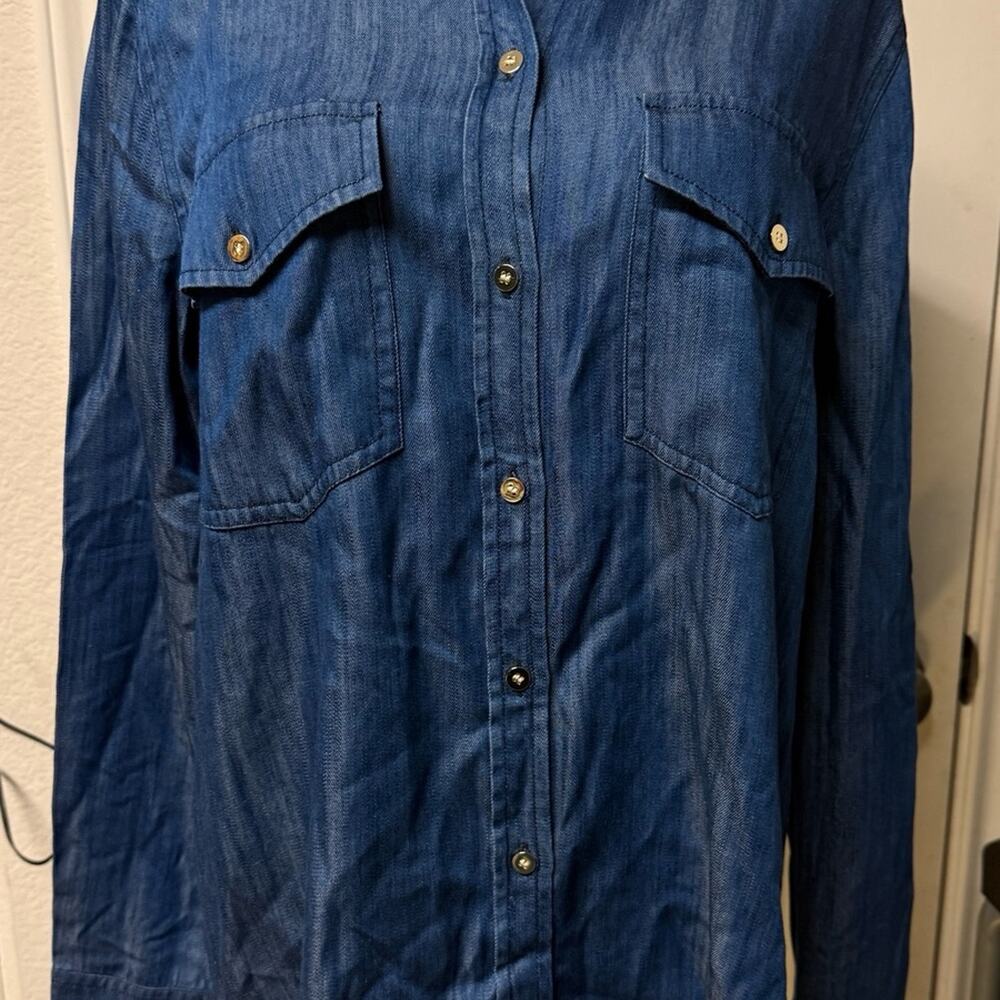 Club Monaco Chambray Button Down 100% Tencel Casual Shirt Sz Medium